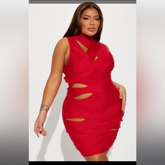 Red Bandage Dress - Picture 2 of 3